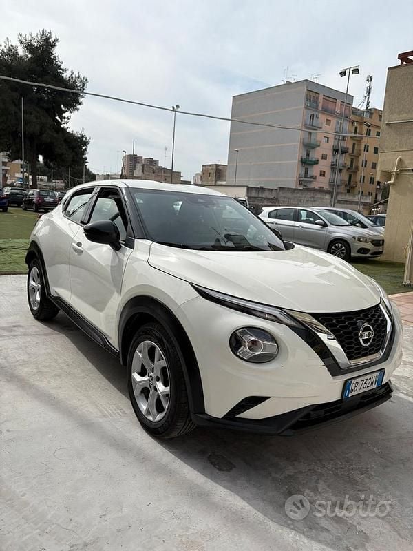 Usata Nissan Juke N-Connecta 117 CV (86 kW) 2020 Bianco SUV
