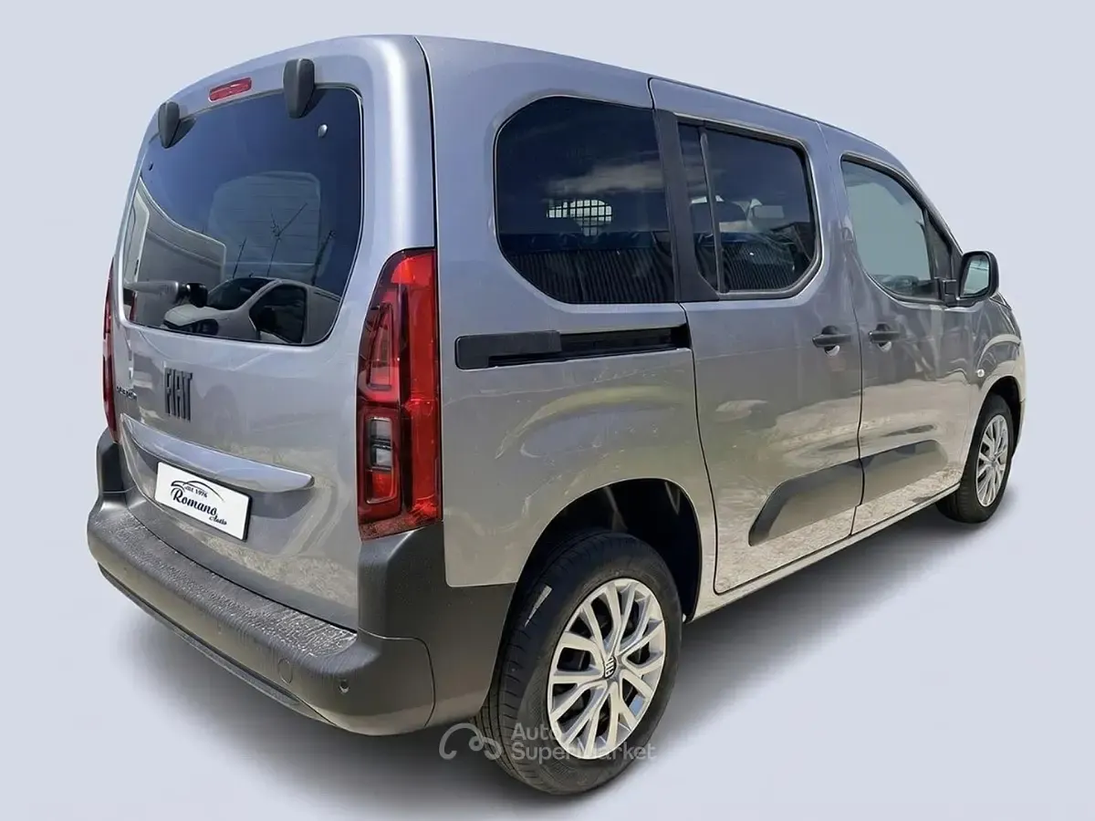 Nuova Fiat Doblò S 131 CV (96 kW) 2026 Gray Monovolume