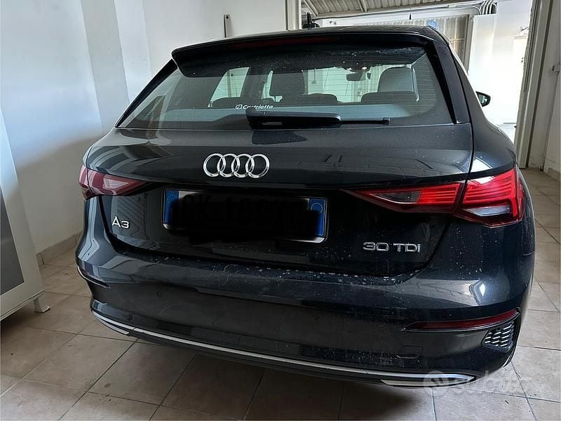 Usata Audi A3 Business 116 CV (85 kW) 2021 Nero Berlina