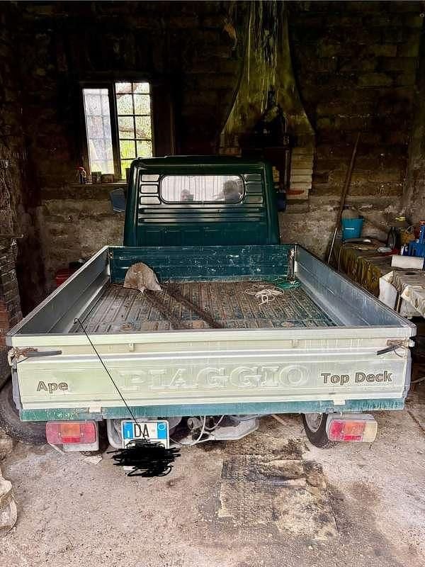 Käytetty Piaggio APE 15 HP (11 kW) 2006