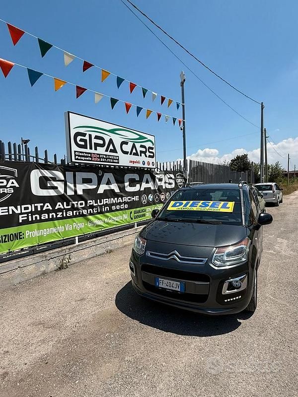 Grigio Usata 2016 Citroën C3 Picasso Exclusive Monovolume | 6999 € (Cara) - Immagine 1/4
