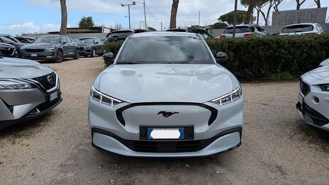 Usata Ford Mustang Mach-E 197 kW (269 CV) 2023 Bianco SUV