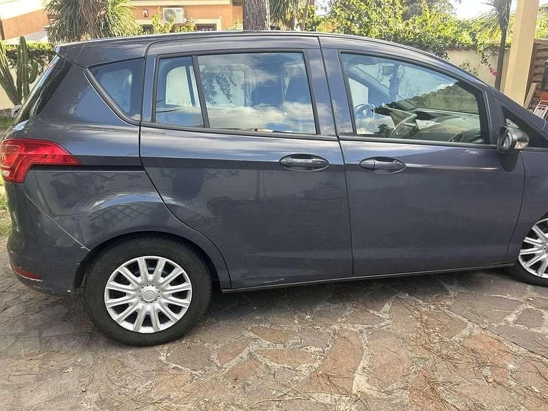Begagnad Ford B-MAX Titanium 101 HK (74 kW) 2013 Minibuss