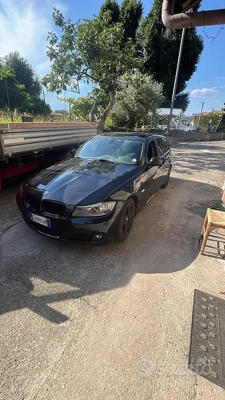 Usata BMW 320 184 CV (135 kW) 2011 Nero Station wagon