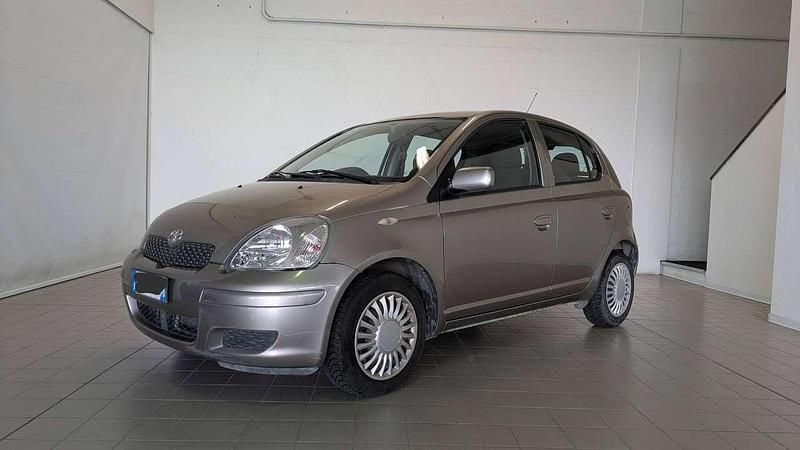 Usata Toyota Yaris 65 CV (47 kW) 2003 Other Utilitaria