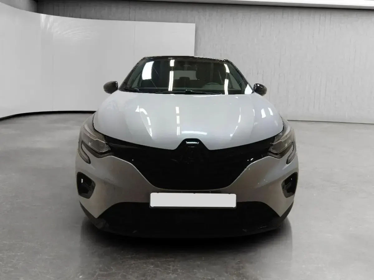 Usata Renault Captur Rive Gauche 160 CV (117 kW) 2022 Bianco SUV