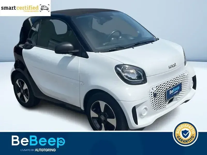 Usata Smart ForTwo Electric Drive Passion 60 kW (82 CV) 2022 Bianco pastello