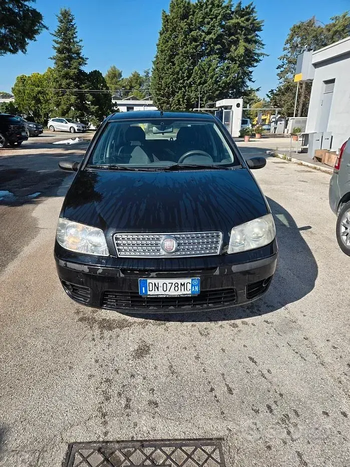 Usata Fiat Punto Classica 60 CV (44 kW) 2008 Nero Utilitaria