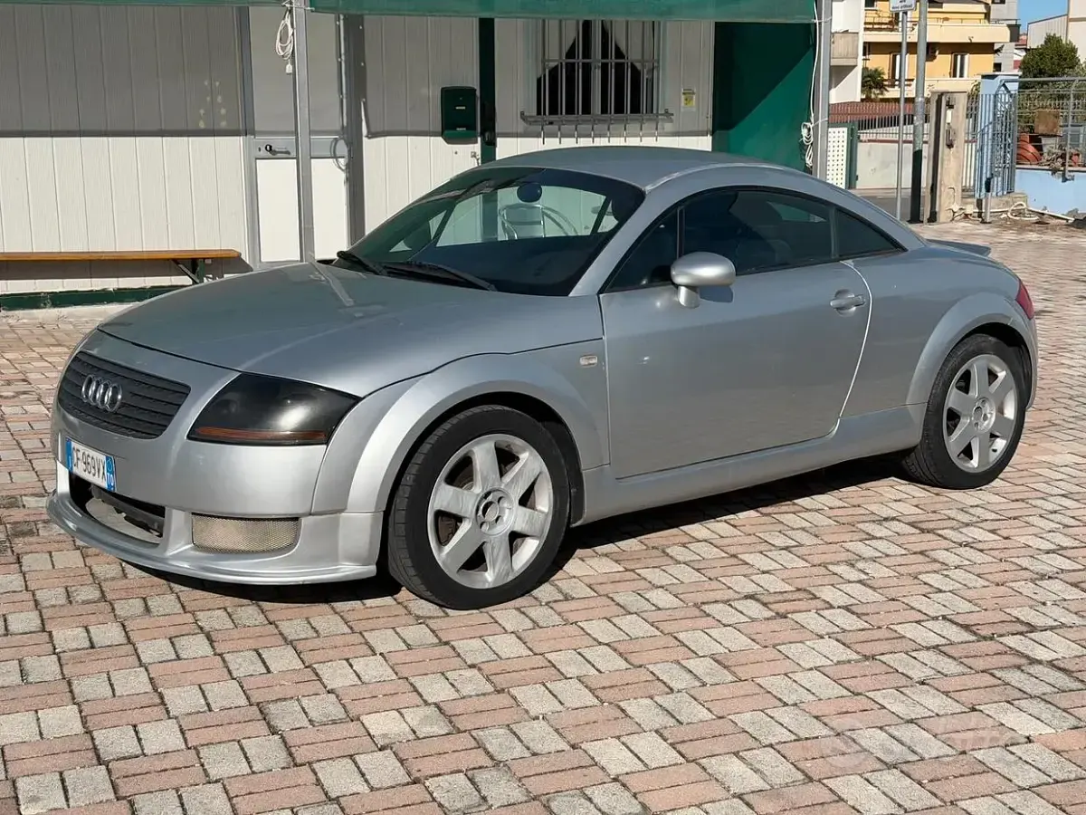 Usata Audi TT Design 179 CV (131 kW) 2002 Coupé