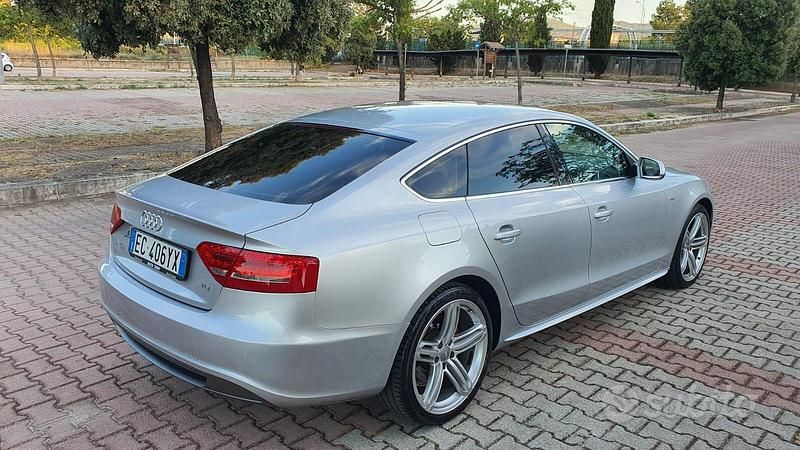 Usata Audi A5 S-Line 170 CV (125 kW) 2010 Argento Coupé
