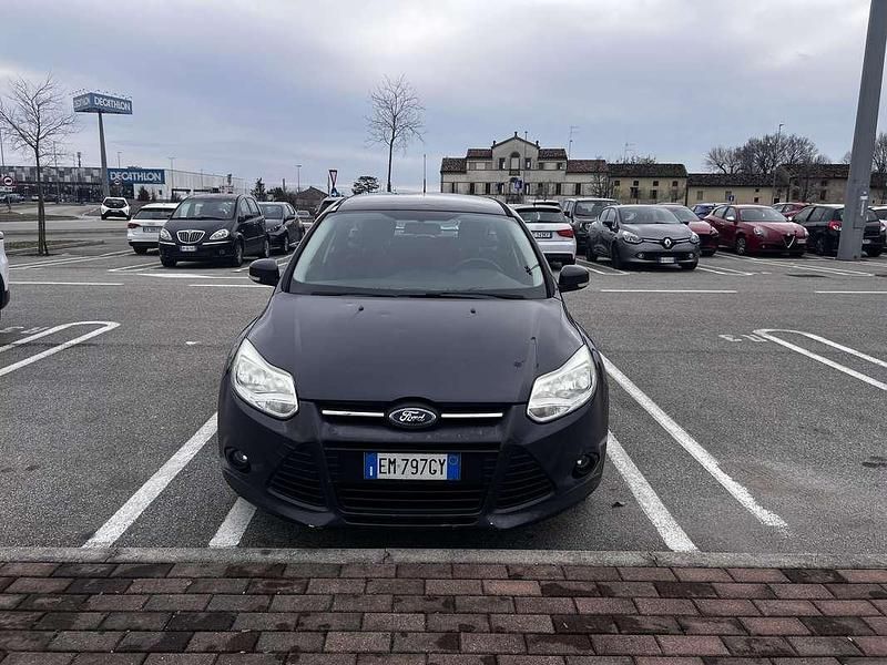 Usata Ford Focus 116 CV (85 kW) 2012 Blu/azzurro Station wagon