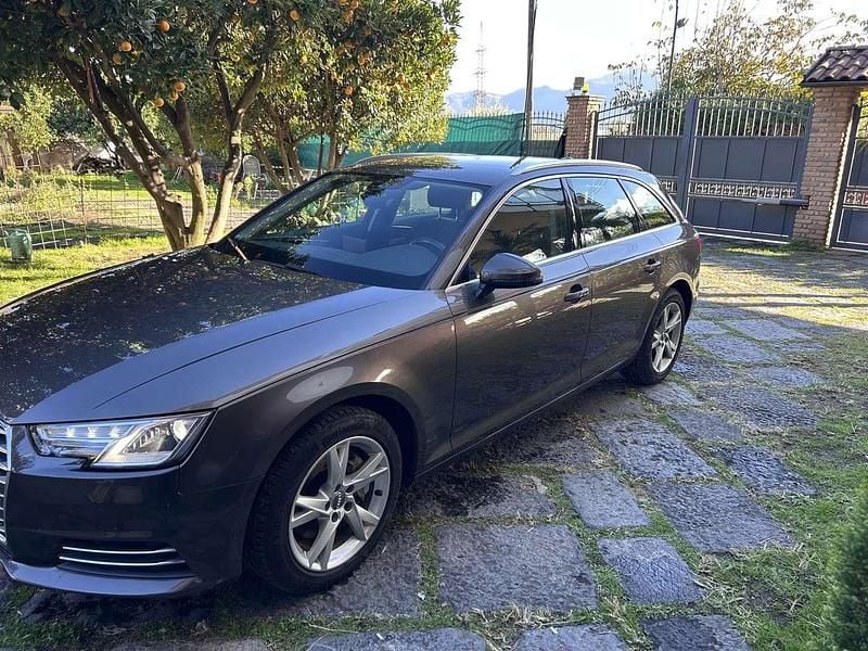Usata Audi A4 Business 190 CV (139 kW) 2016 Other Station wagon