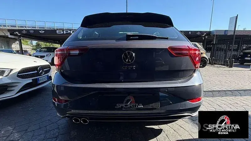 Usado VW Polo GTI 207 CV (152 kW) 2022 Gris Utilitario