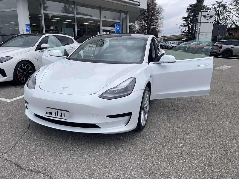 Usata Tesla Model 3 Standard Range 239 kW (325 CV) 2020 Bianco Berlina
