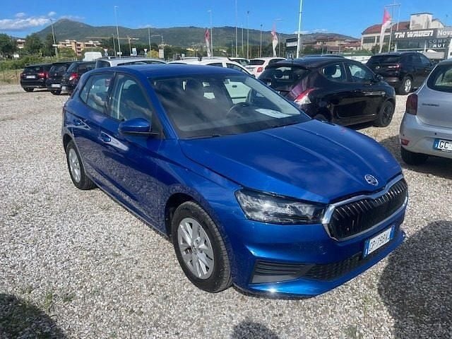 Usata Skoda Fabia Ambition 110 CV (80 kW) 2023 Azzurro Utilitaria