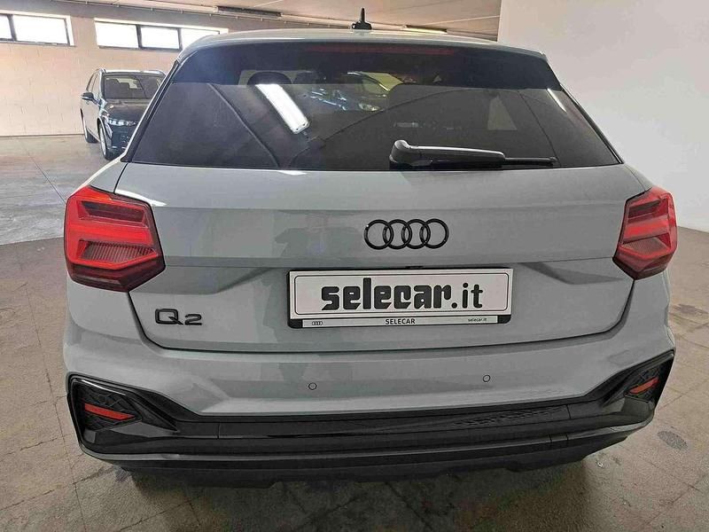 Usata Audi Q2 S-Line 116 CV (85 kW) 2023 Grigio SUV