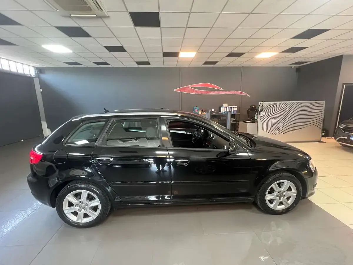 Usata Audi A3 Sportback Attraction 170 CV (125 kW) 2010 Nero Utilitaria