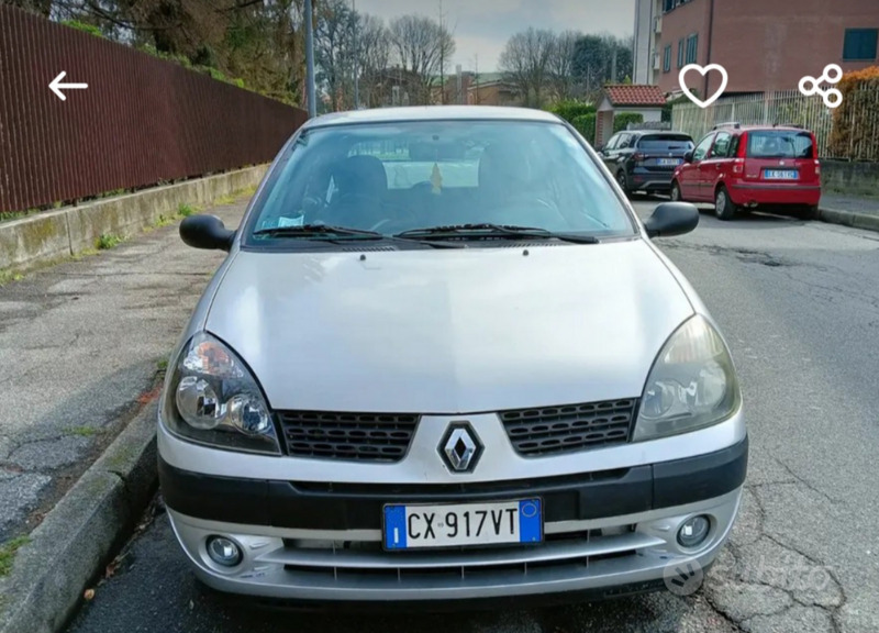 Usato 2005 Renault Clio Benzin (2.000 €)