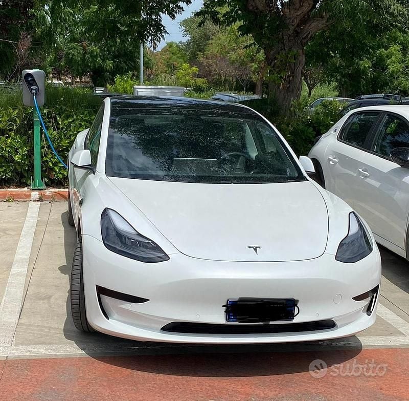 Usata Tesla Model 3 208 kW (283 CV) 2021 Bianco Berlina