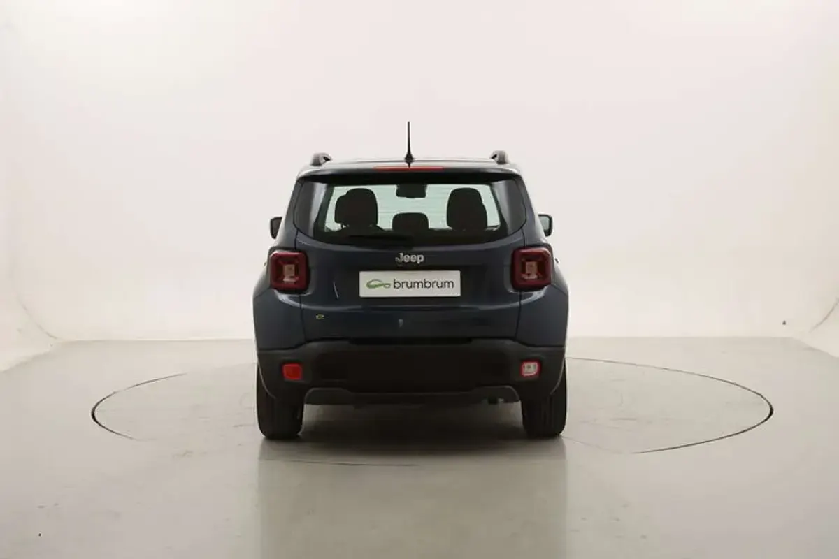 Usata Jeep Renegade Altitude 131 CV (96 kW) 2024 Grigio SUV