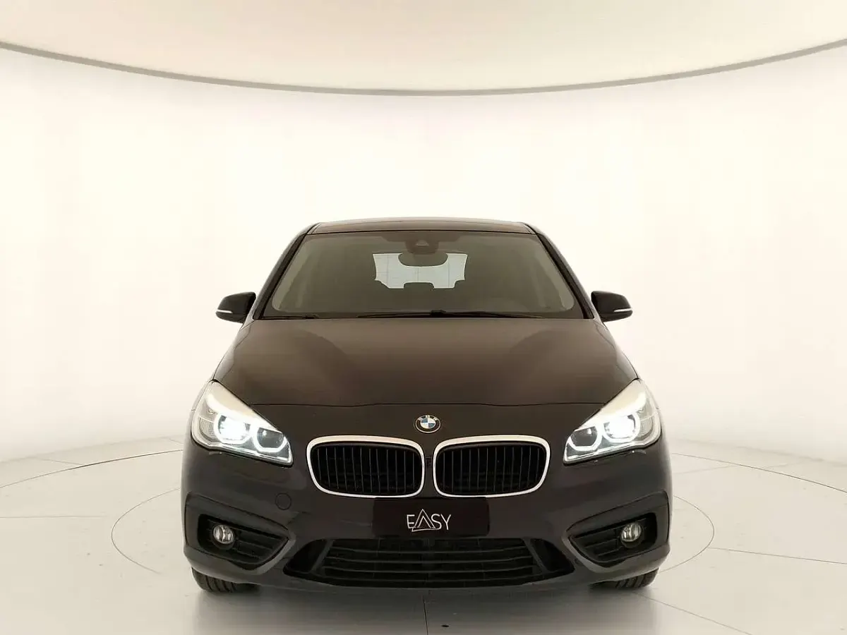 Usata BMW 218 Active Tourer Advantage 150 CV (110 kW) 2018 Nero Monovolume
