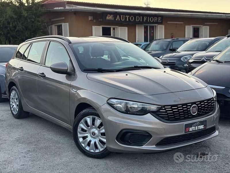 Usata Fiat Tipo Wagon 95 CV (69 kW) 2018 Marrone Station wagon