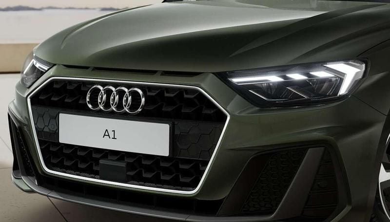 Nuova Audi A1 Sportback S-Line 116 CV (85 kW) 2026 District green metallic Utilitaria