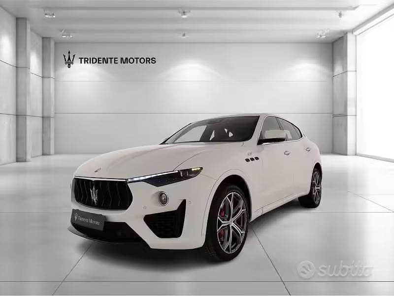 Usata Maserati Levante GT 330 CV (242 kW) 2023 Bianco SUV
