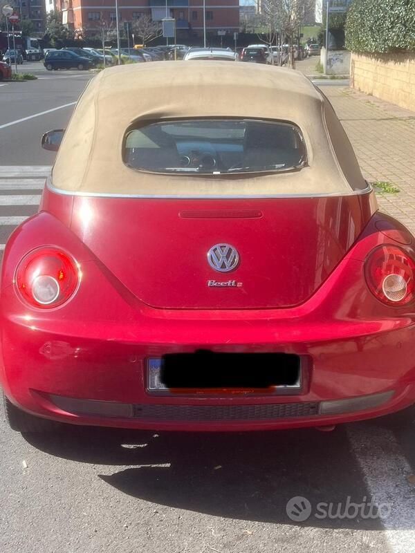 Usata 2005 VW Beetle Edition Cabrio | 2500 € - Immagine 1/4