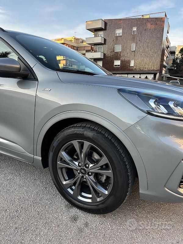 Usata Ford Kuga ST-Line 120 CV (88 kW) 2021 SUV
