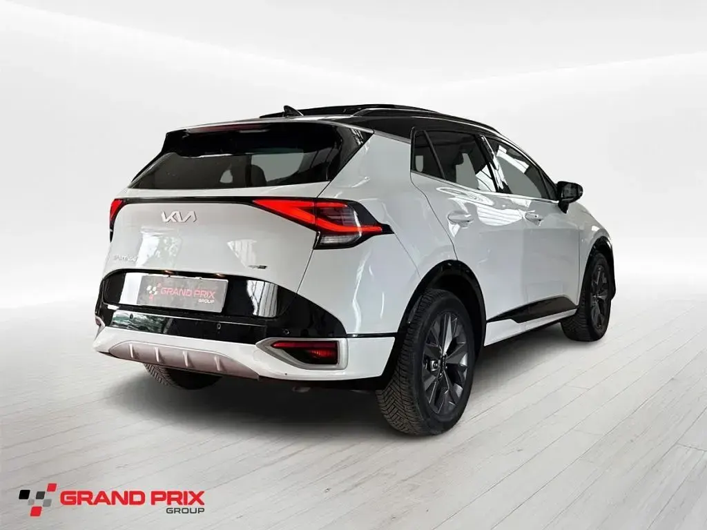 Usata Kia Sportage GT-Line 179 CV (131 kW) 2022 Bianco SUV
