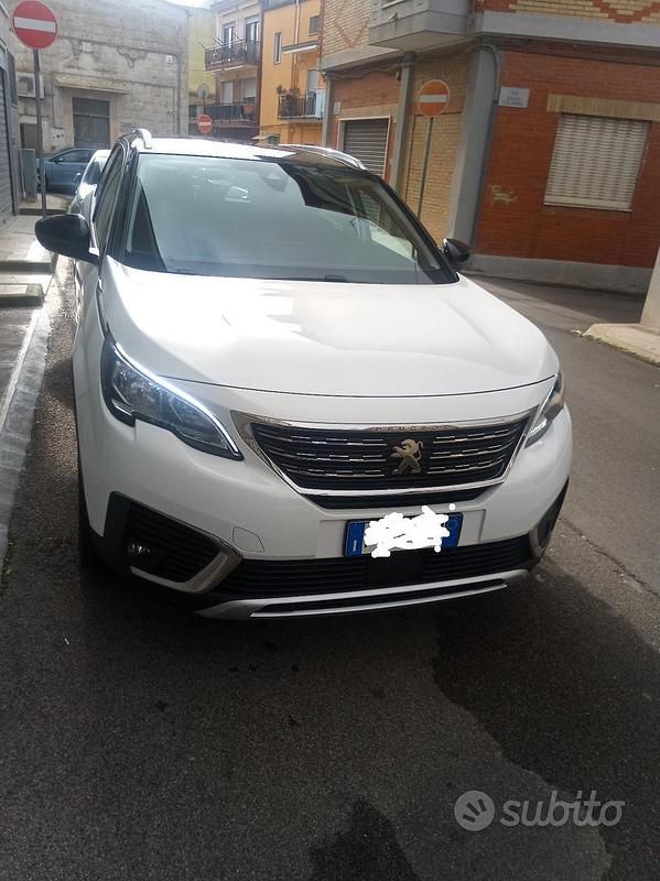 Usata Peugeot 5008 130 CV (95 kW) 2019 Bianco SUV