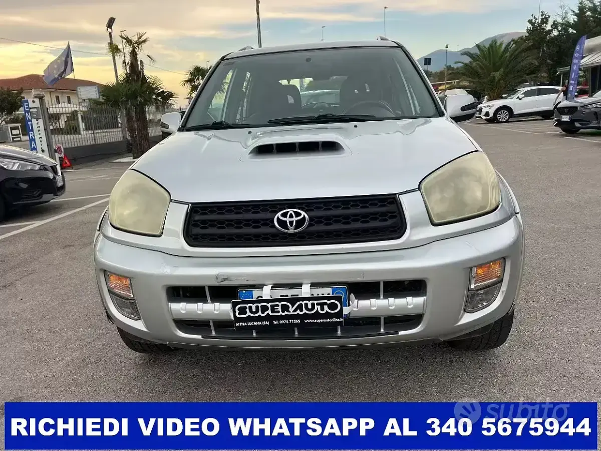 Usata Toyota RAV4 Sol 116 CV (85 kW) 2002 Grigio SUV