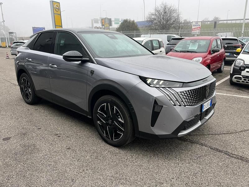 Usata Peugeot 3008 GT 136 CV (100 kW) 2025 Grigio SUV