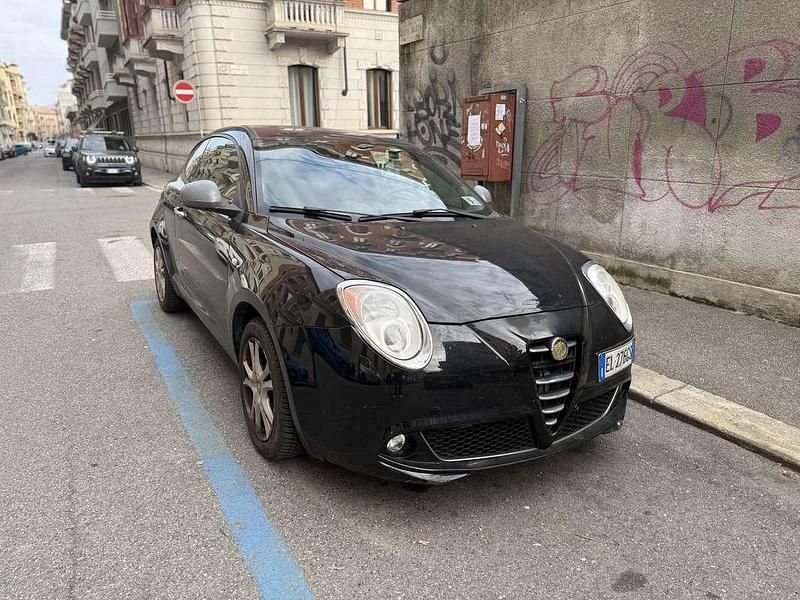 Usata Alfa Romeo MiTo Super 70 CV (51 kW) 2011 Nero Utilitaria