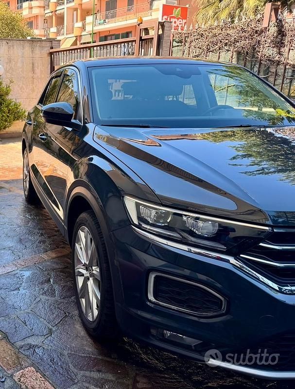 Usata VW T-Roc Advance 2019 Grigio SUV
