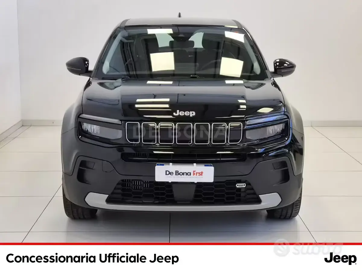Usata Jeep Avenger Altitude 101 CV (74 kW) 2023 Nero SUV