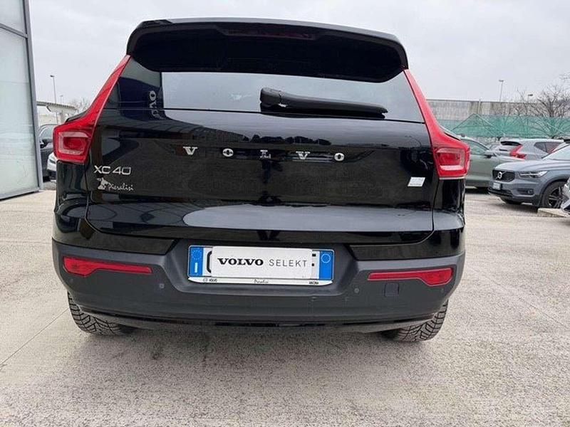 Usata Volvo XC40 R-Design 129 CV (94 kW) 2022 Nero SUV