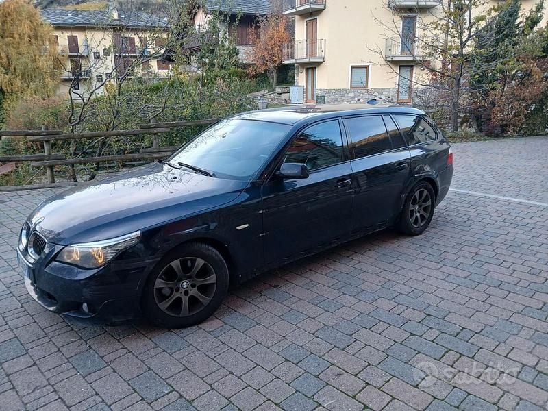 Usata BMW 530 2009 Nero Station wagon