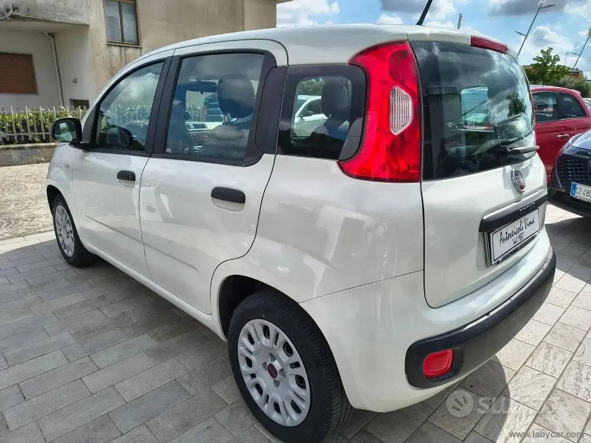 Usata Fiat Panda Easy 69 CV (50 kW) 2020 Bianco Utilitaria