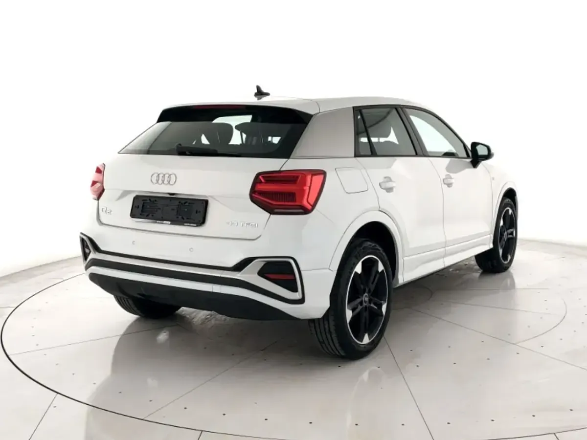 Usata Audi Q2 S-Line 150 CV (110 kW) 2025 Bianco SUV