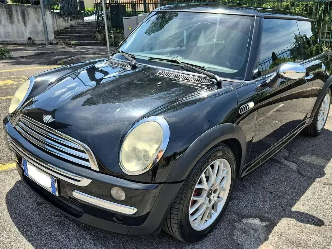 Usata Mini One D 75 CV (55 kW) 2005 Nero Utilitaria