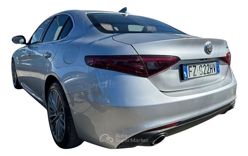Usata Alfa Romeo Giulia Lusso 190 CV (139 kW) 2019 Grigio Berlina