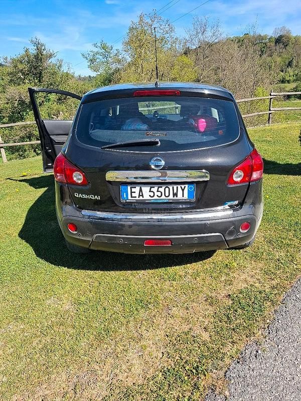 Usata Nissan Qashqai 110 CV (80 kW) 2010 Nero SUV