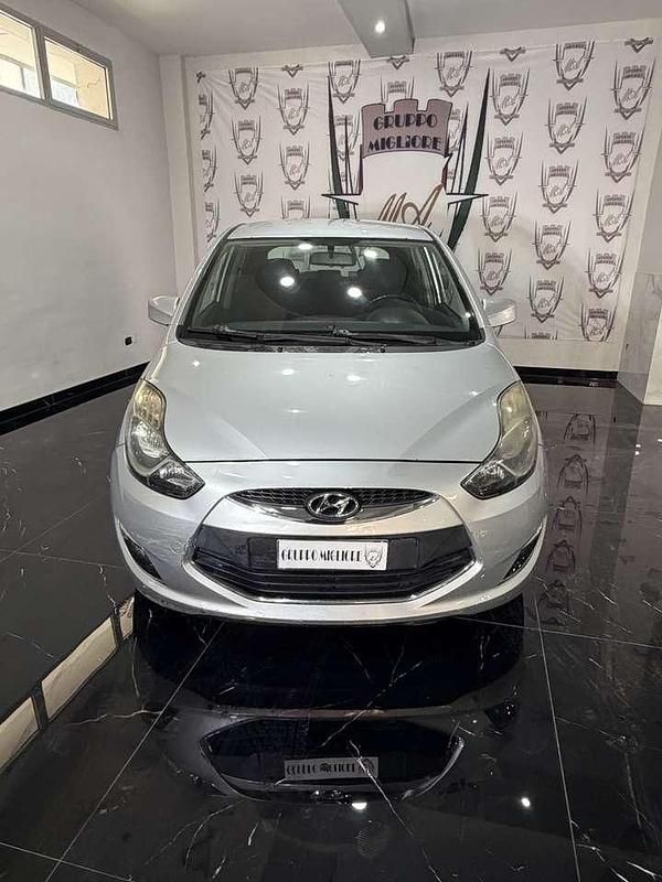 Usata Hyundai ix20 Style 90 CV (66 kW) 2012 Grigio Utilitaria