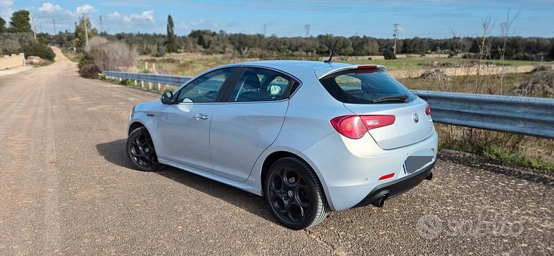 Usata Alfa Romeo Giulietta Super 175 CV (128 kW) 2016 Utilitaria