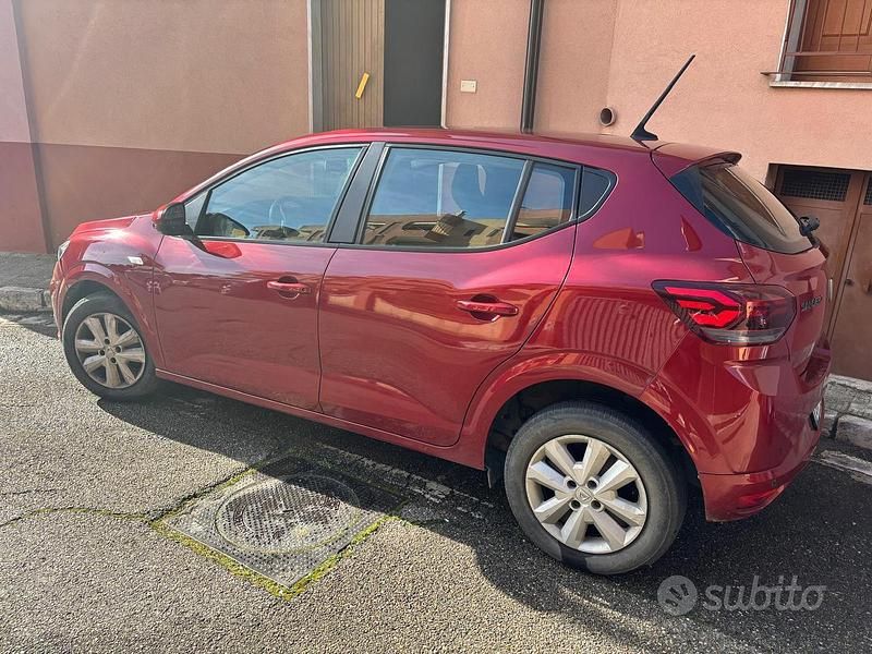 Usata Dacia Sandero 100 CV (73 kW) 2020 Rosso Berlina