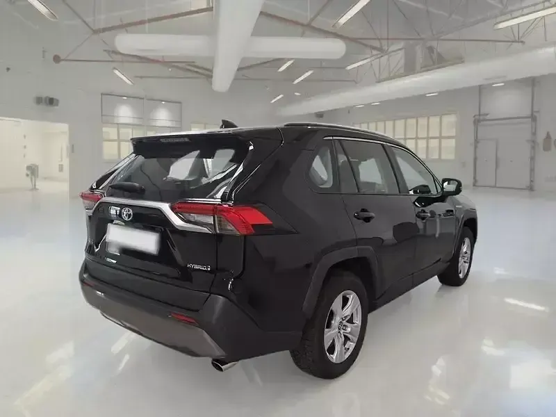 Usata Toyota RAV4 Hybrid Business Edition 178 CV (130 kW) 2021 SUV