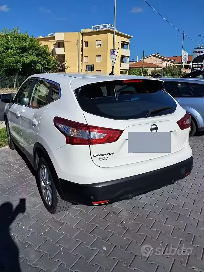 Usata Nissan Qashqai 110 CV (80 kW) 2017 Bianco SUV