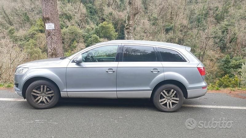 Usata Audi Q7 232 CV (170 kW) 2006 Grigio SUV